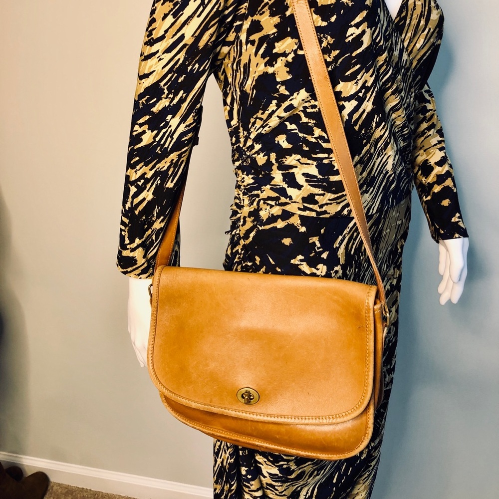 Vintage Coach Tanned  Satchel Bag